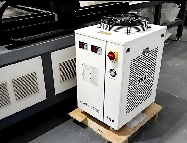 激光焊接機的冷水機天冷無法開機如何解決？